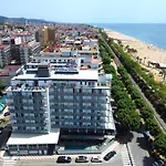 Internacional 3* Калелья